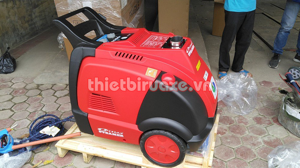 máy rửa xe hơi nước nóng dmf