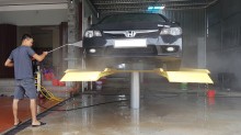 Phân tích ưu điểm và hạn chế của cầu nâng 1 trụ rửa xe Senok