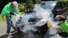 Tác dụng không ngờ của việc rửa xe, chăm sóc xe bằng hơi nước nóng